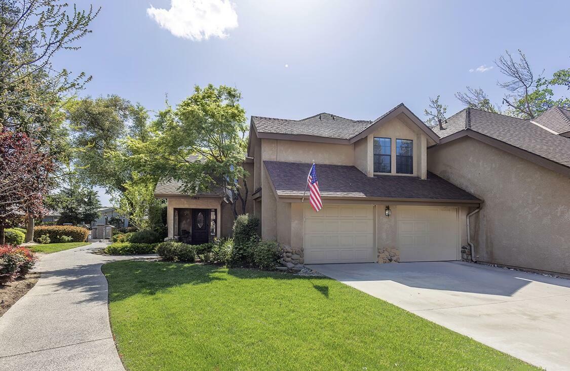 1262 West Flora Avenue  Reedley CA 93654 photo