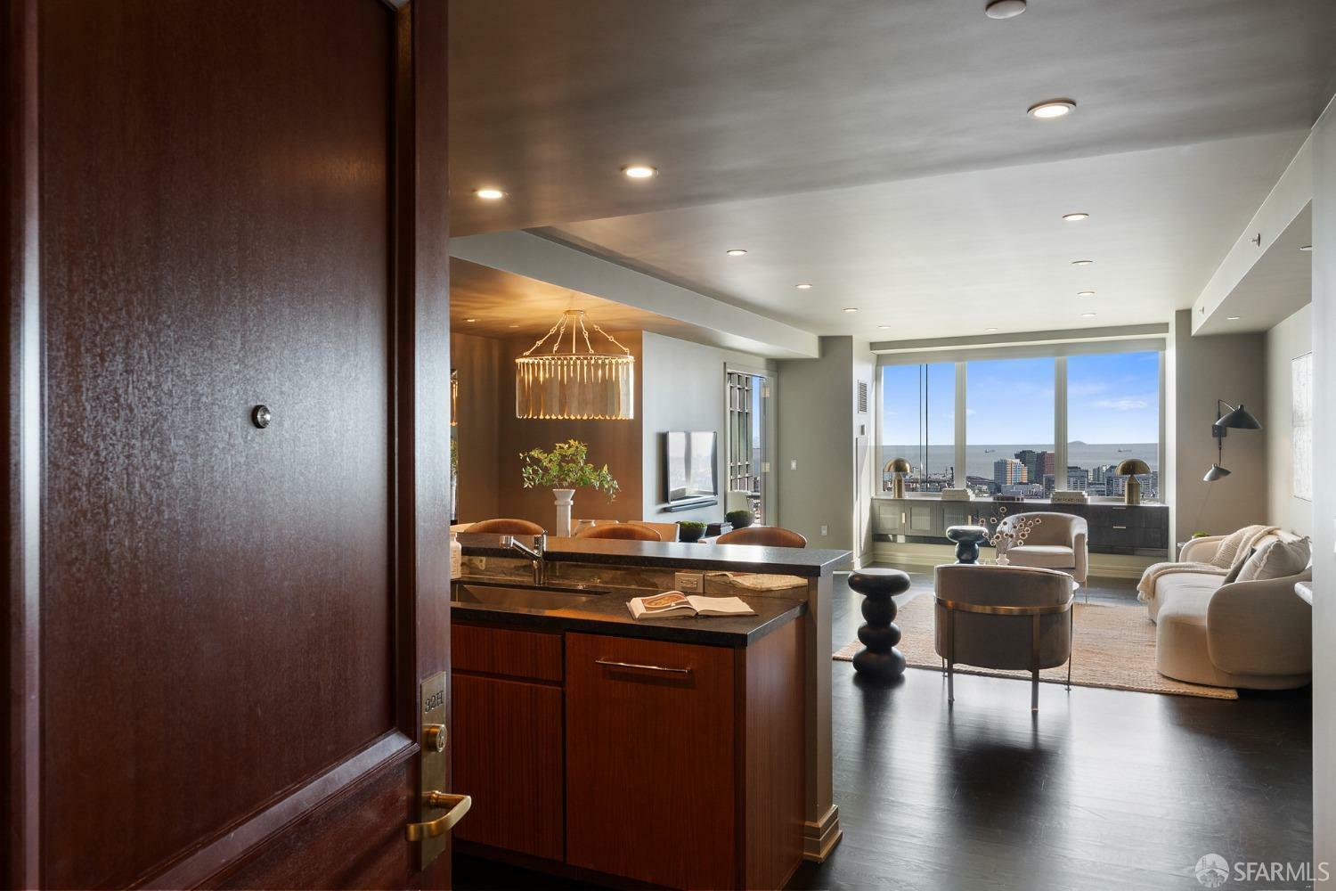 Property Photo: 765 Market Street 32H CA 94103