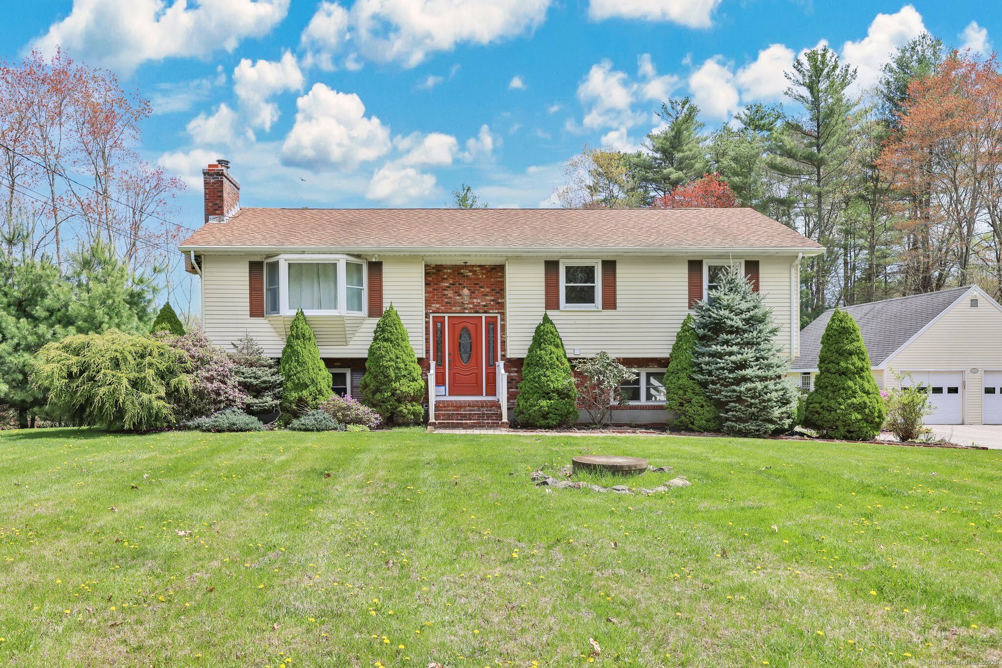 Property Photo: 68 Luchon Road CT 06279