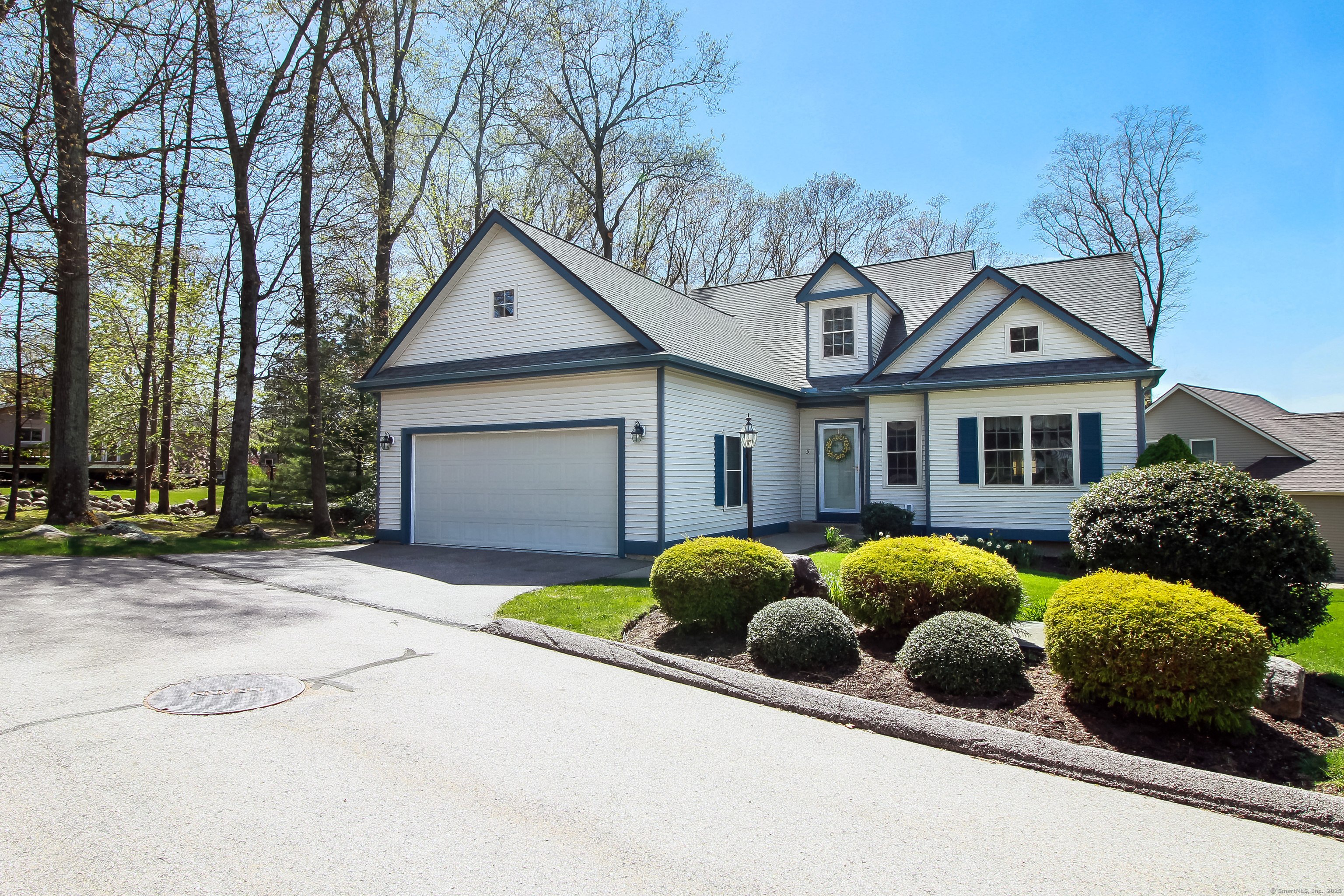 Property Photo:  5 Marjories Way 5  CT 06357 