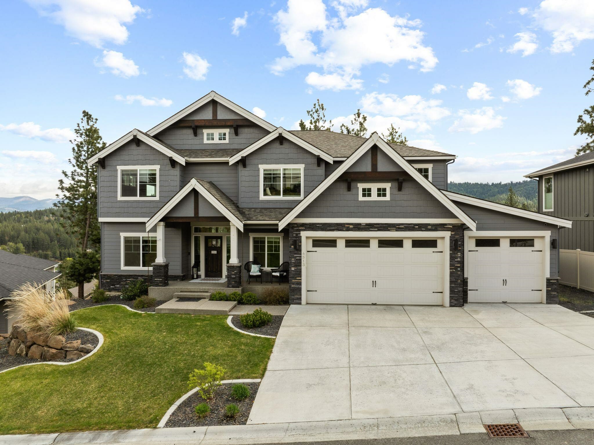 4513 S Crows Nest Ln  Spokane WA 99206 photo