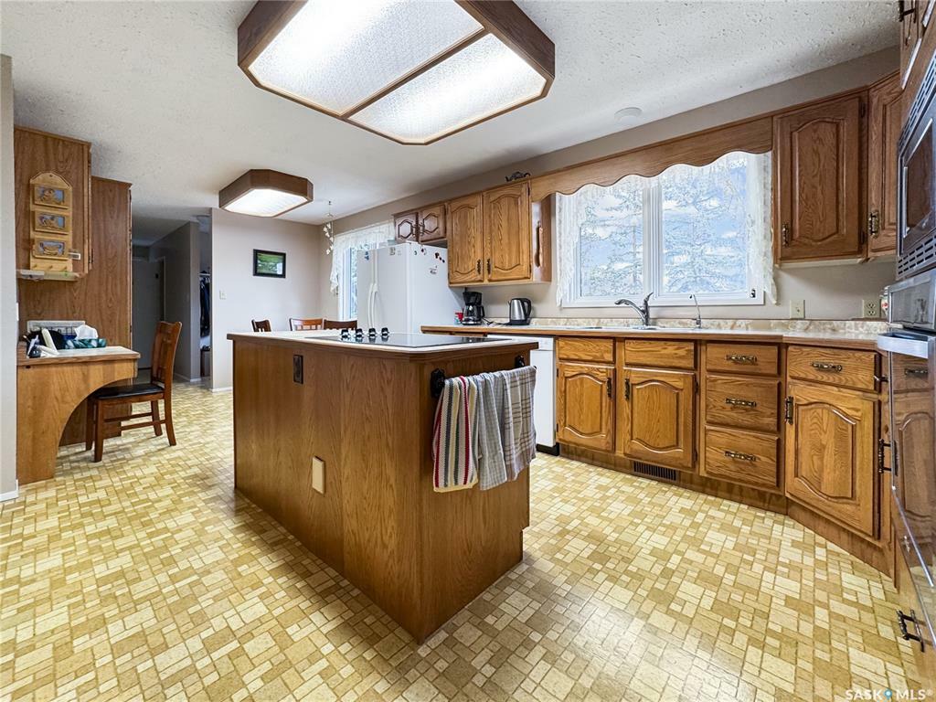 Property Photo: 113 Railway Avenue SK S0M 0N0