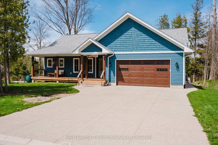 12 Hemlock Street  Saugeen Shores ON N0H 2L0 photo