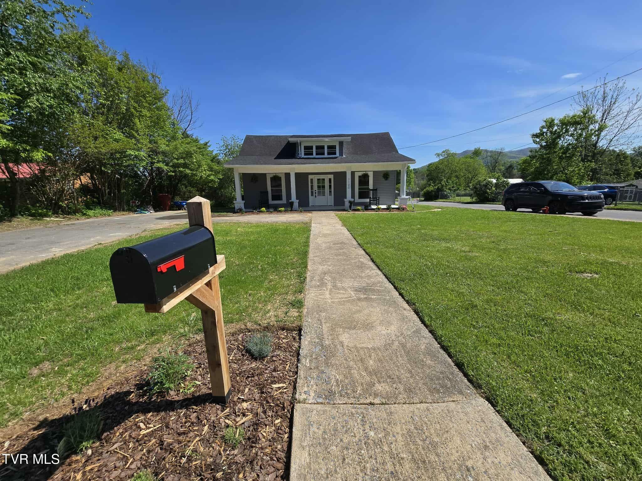 Property Photo:  1100 King Springs Road  TN 37601 
