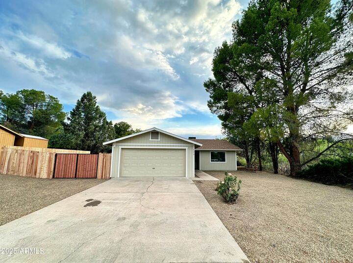 Property Photo:  2270 S Concho Trail  AZ 86326 