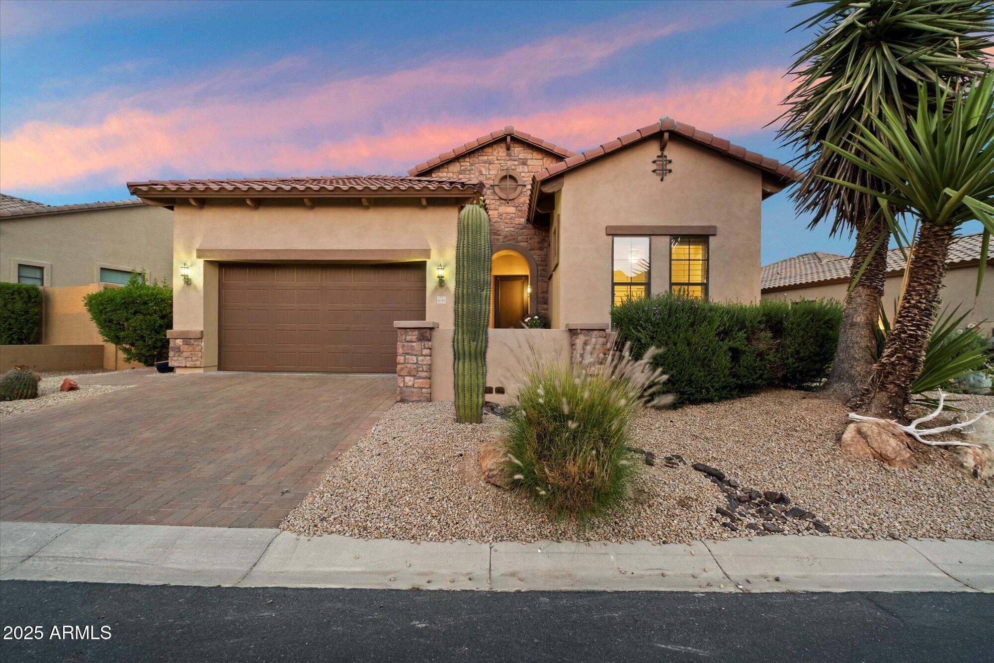 Property Photo: 1641 N Channing -- AZ 85207