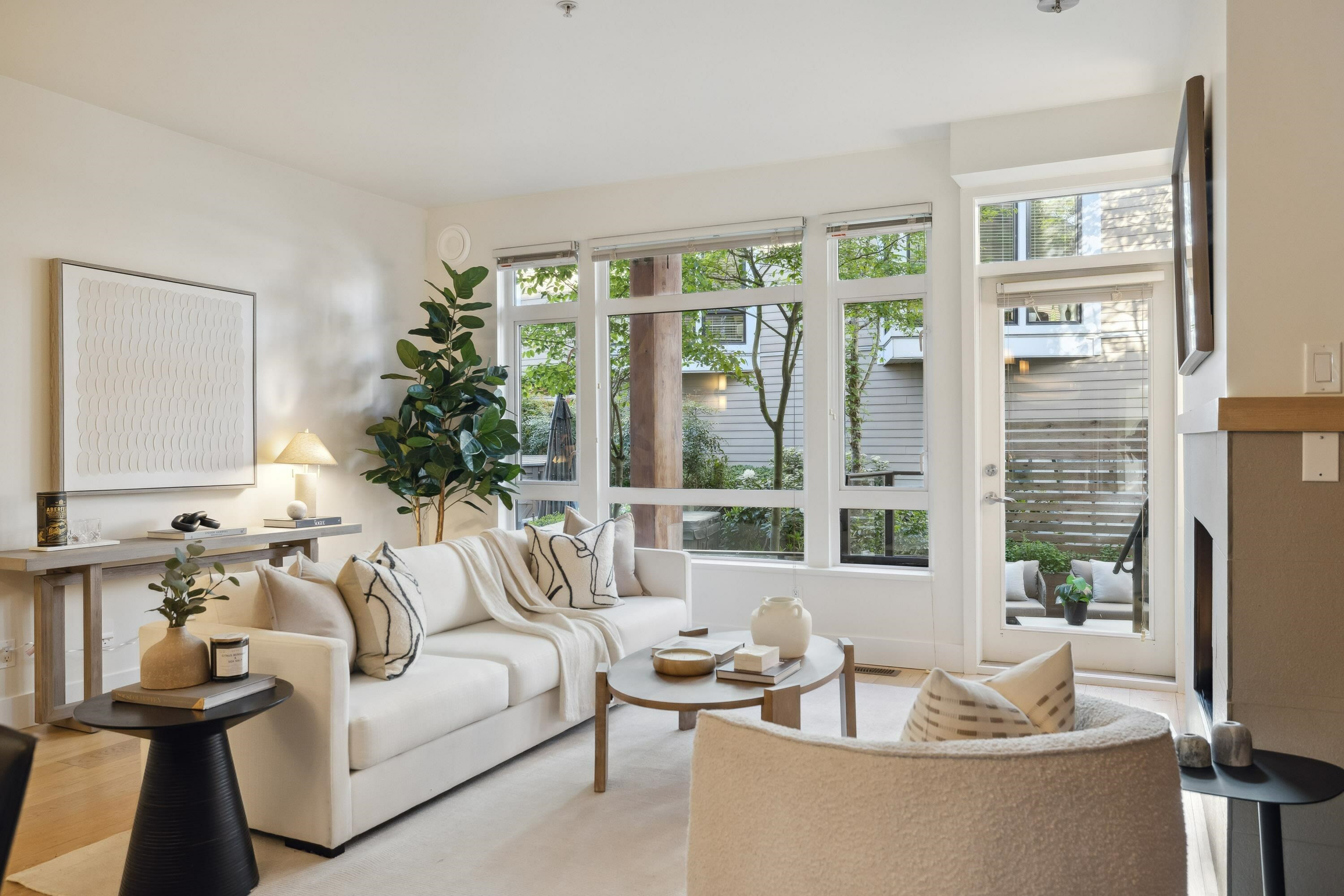 Property Photo: 2923 Wall Street BC V5K 0A6