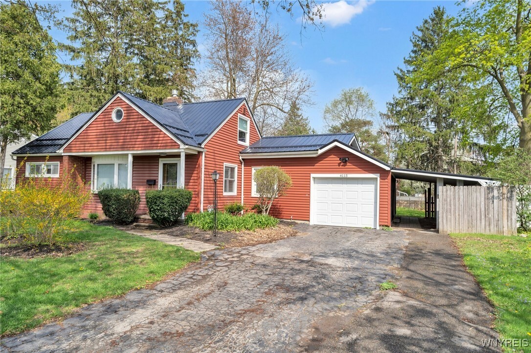 Property Photo: 4115 Trailing Drive NY 14221