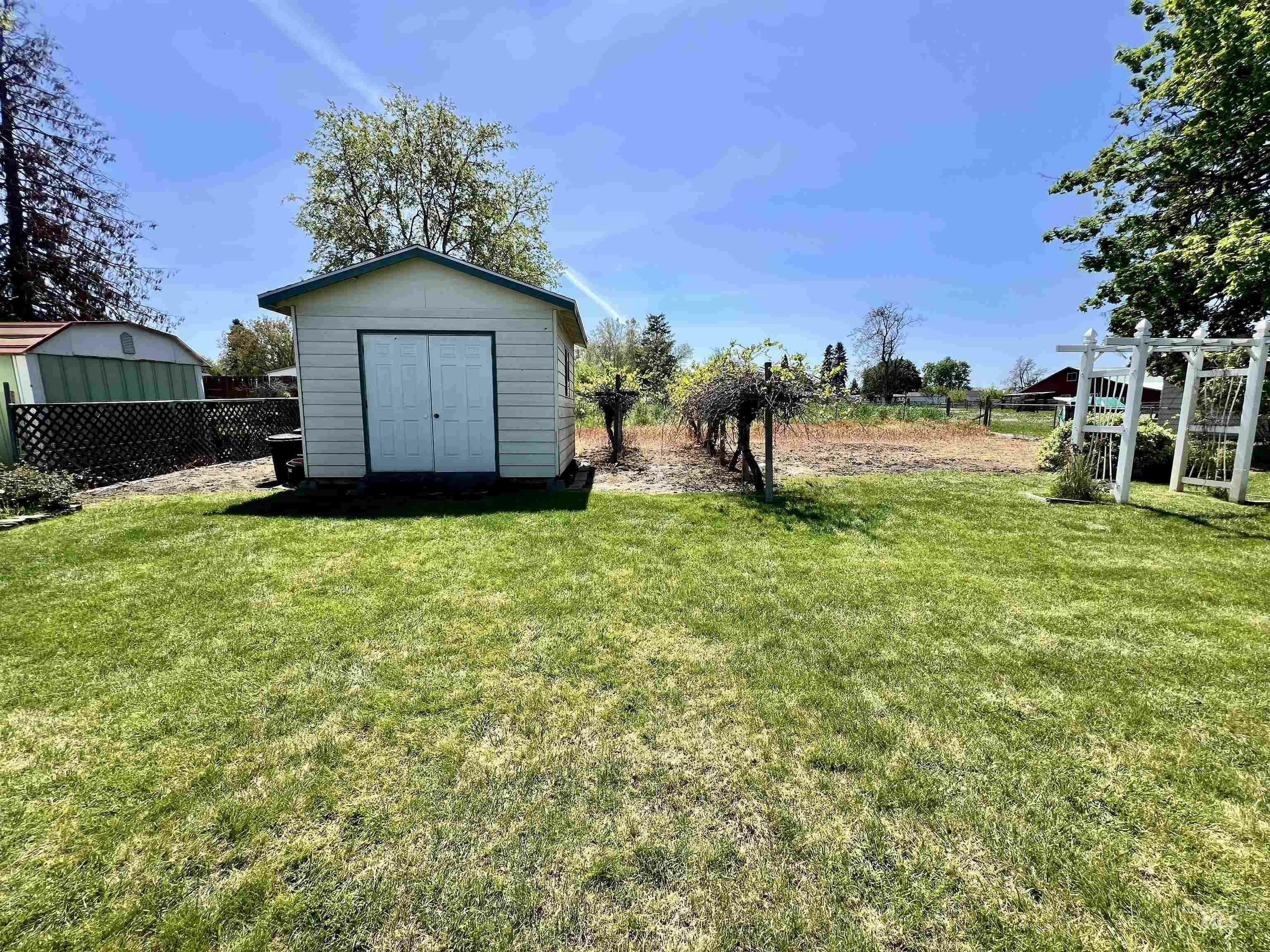 Property Photo: 416 Preston Ave ID 83501