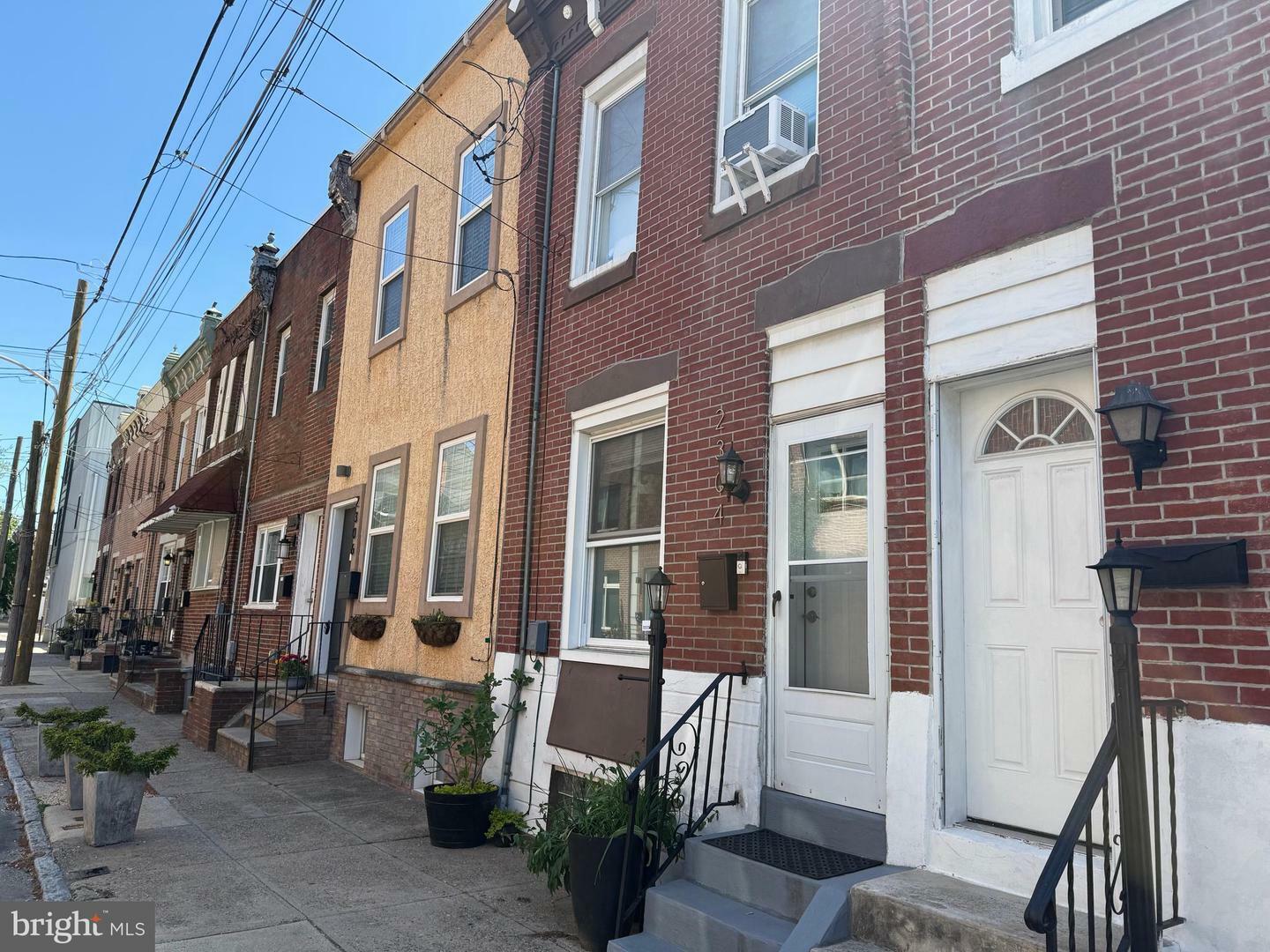 Property Photo: 2302 E Albert Street PA 19125