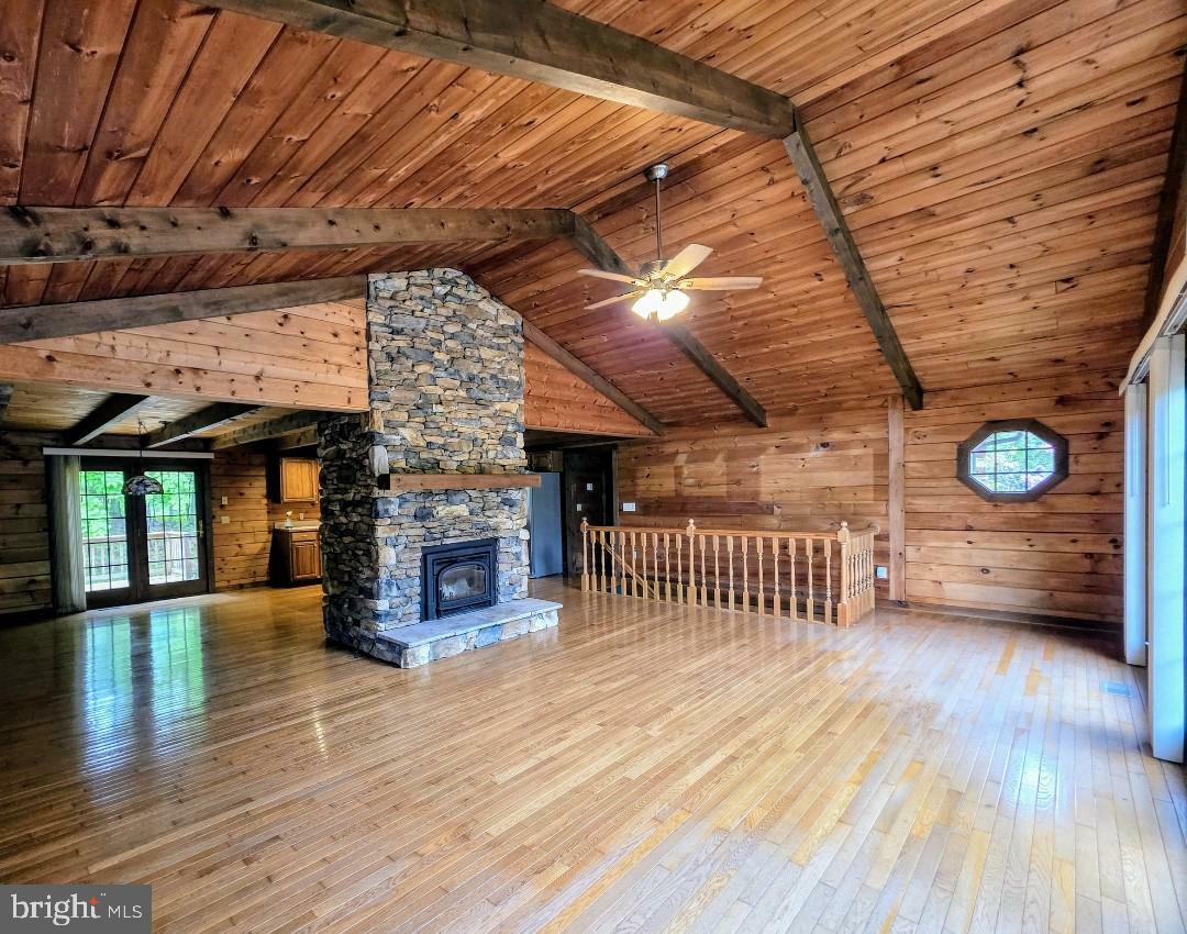 Property Photo: 5925 Huntingtown Road MD 20639