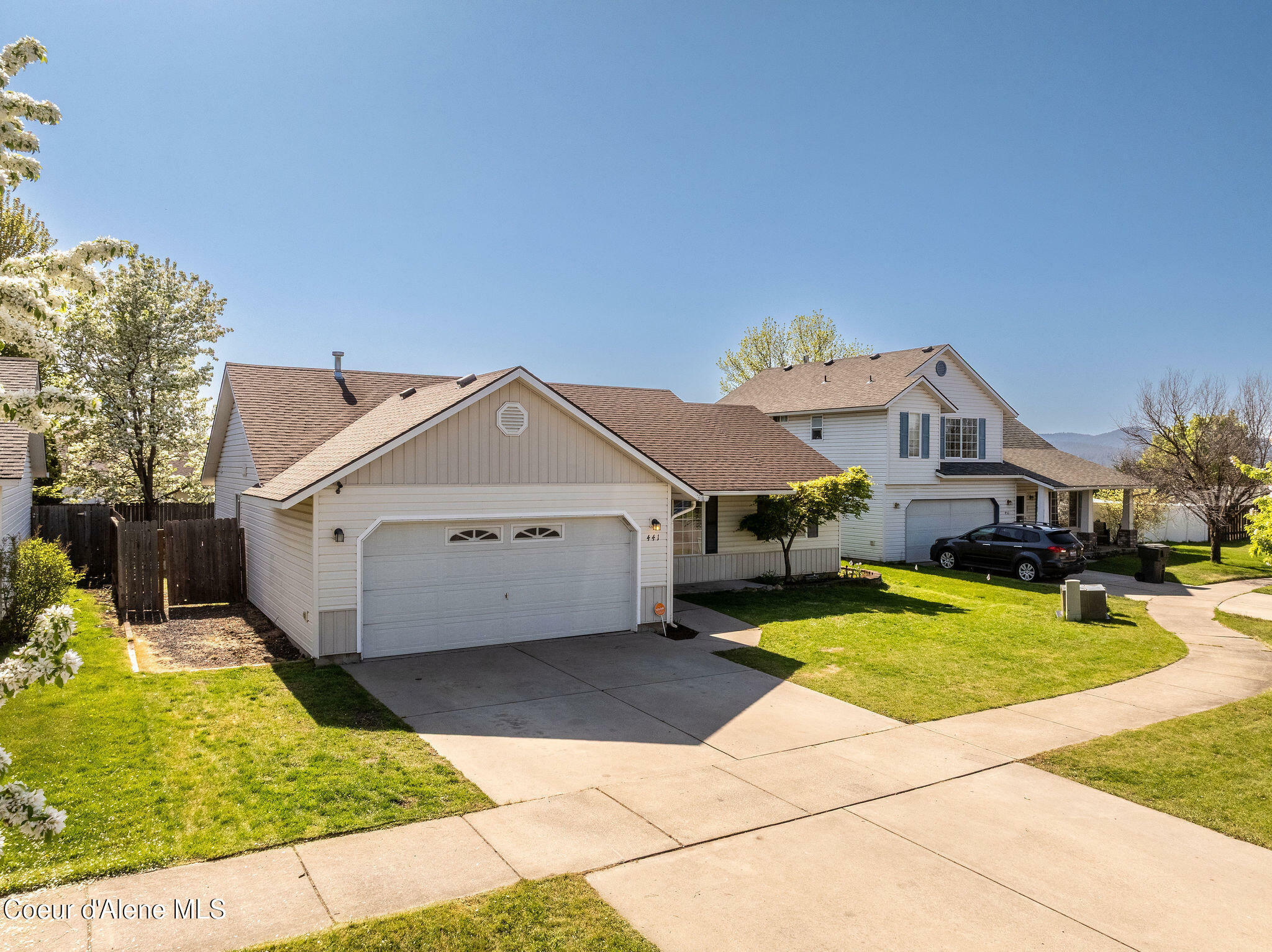 Property Photo: 441 N Blandwood Ct ID 83854