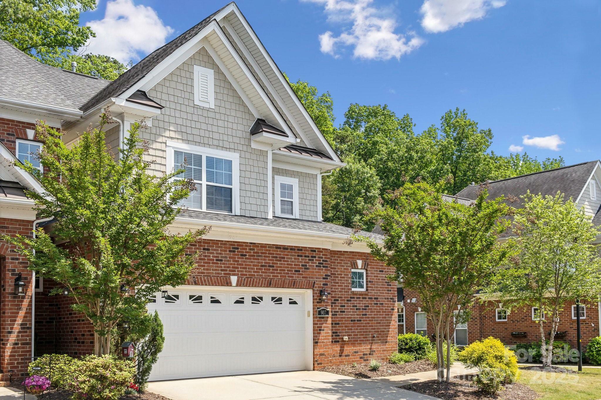 Property Photo: 907 Ospre Lane SC 29708