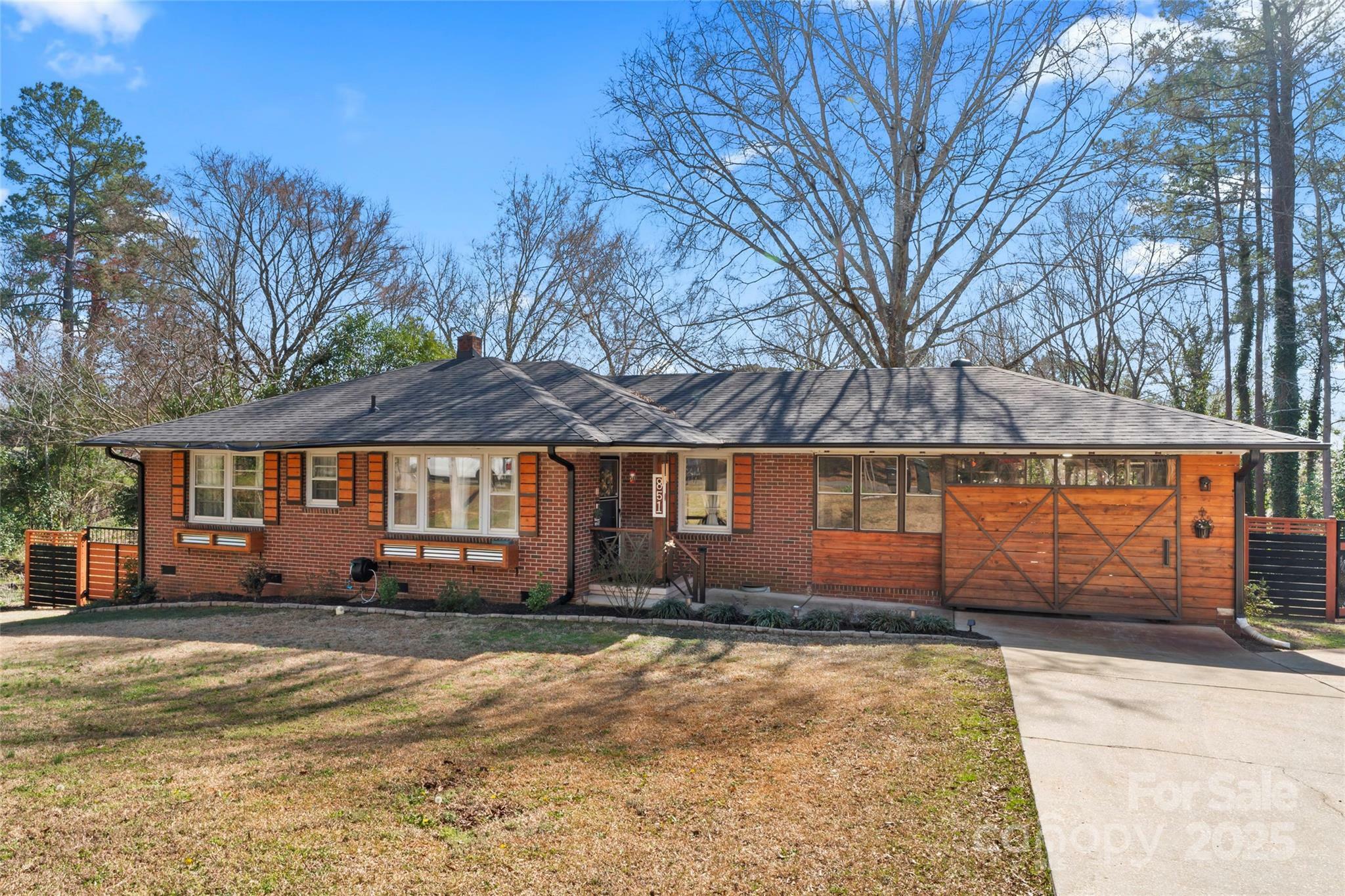 Property Photo: 851 Gist Road SC 29732