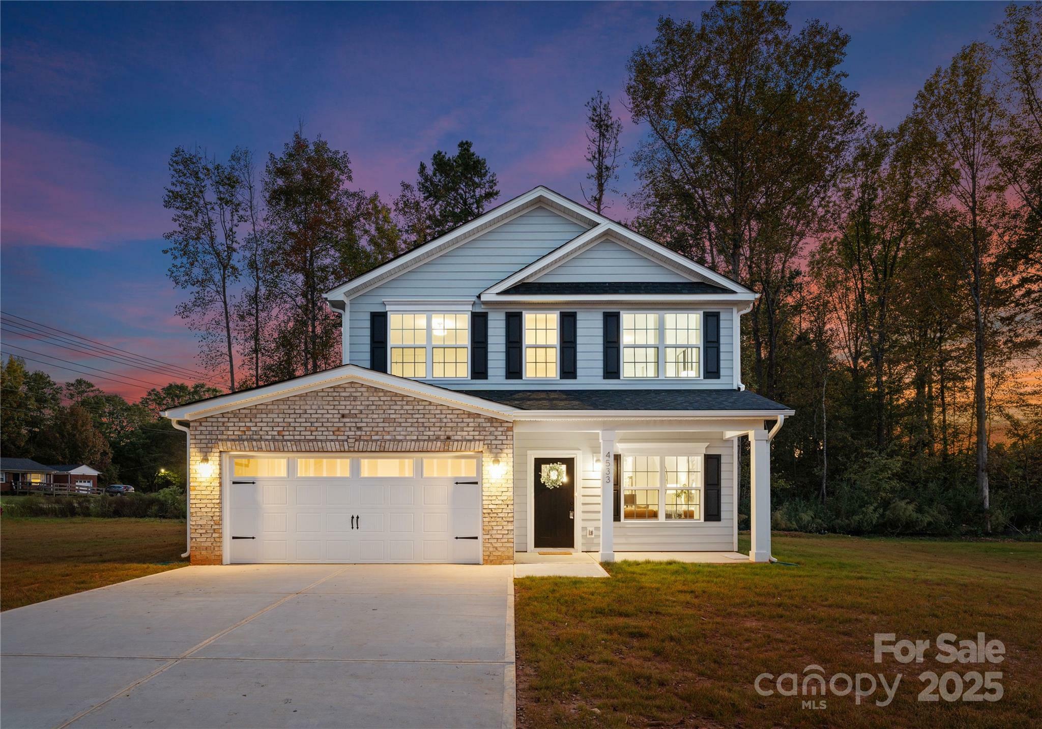 Property Photo: 8455 Old Plank Road NC 28216