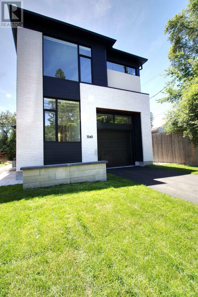 1540 Kilborn Avenue  Ottawa ON K1H 6M3 photo