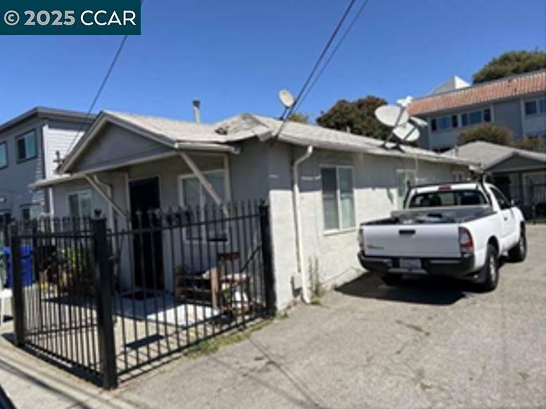 2421 Standard Avenue  San Pablo CA 94806 photo
