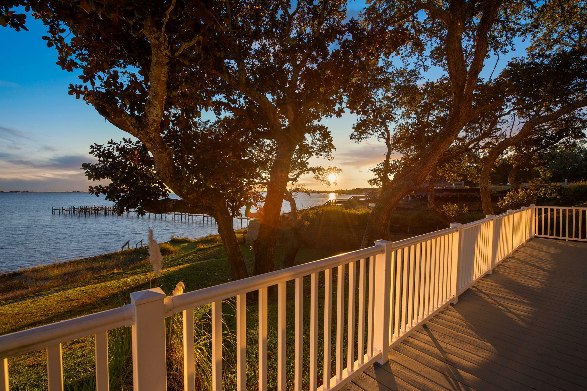 Property Photo: 2062 Blue View Court FL 32566