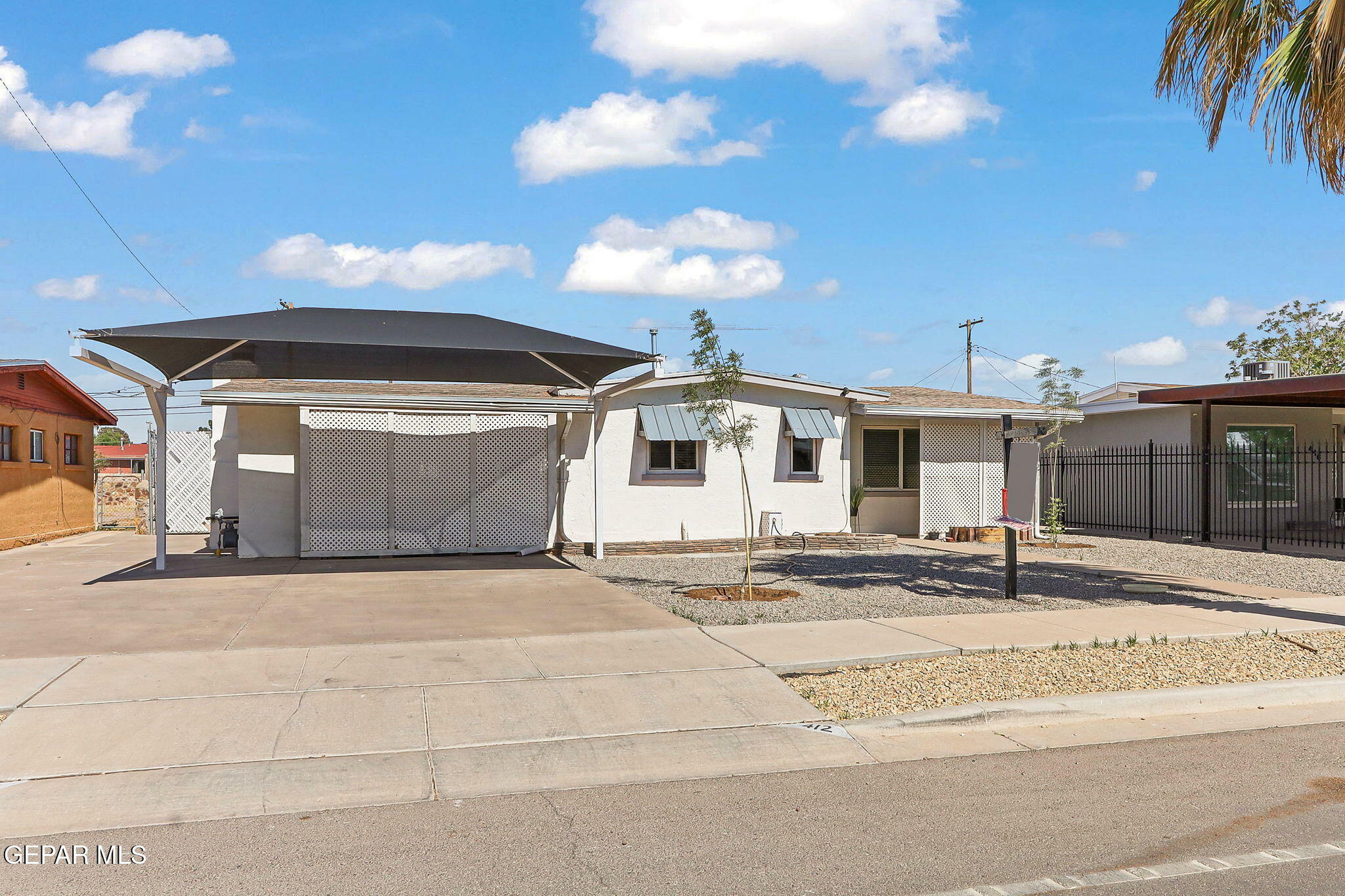 Property Photo: 412 Encino Drive TX 79905