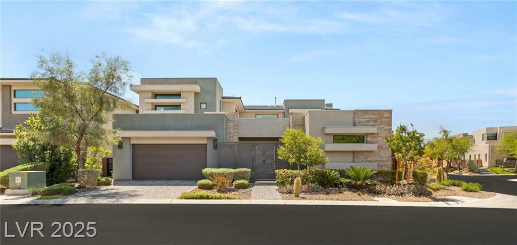 Property Photo: 15 Gemstar Lane NV 89135