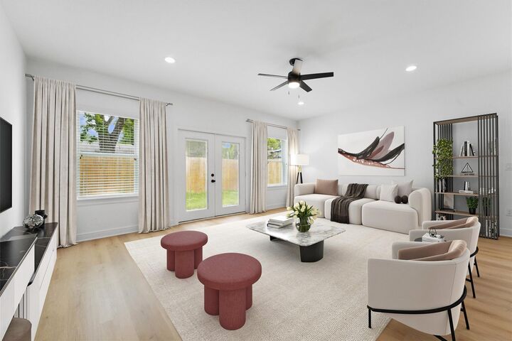 Property Photo: 5013 Golden Forest Drive TX 77091
