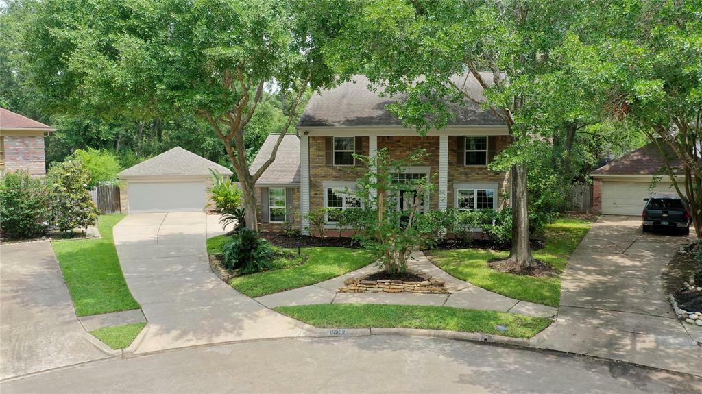 Property Photo: 15902 Hickory Cove Drive TX 77095