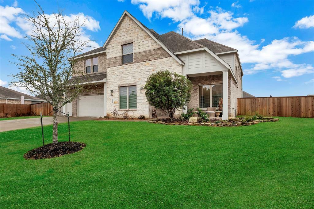Property Photo: 6006 Henry Hamlet Drive TX 77304