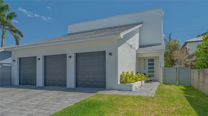 Property Photo:  1755 7th Street  FL 34236 