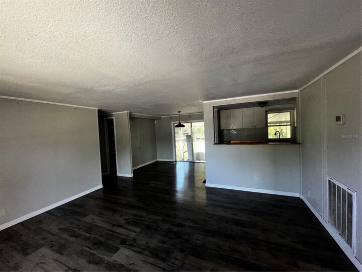 Property Photo: 5812 Red Fox Drive FL 33884