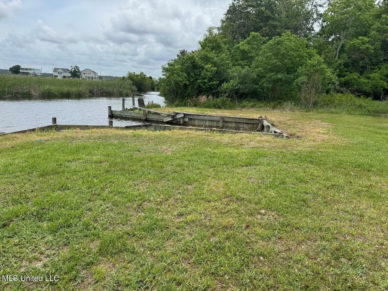 Property Photo: Eagle Point Circle MS 39532
