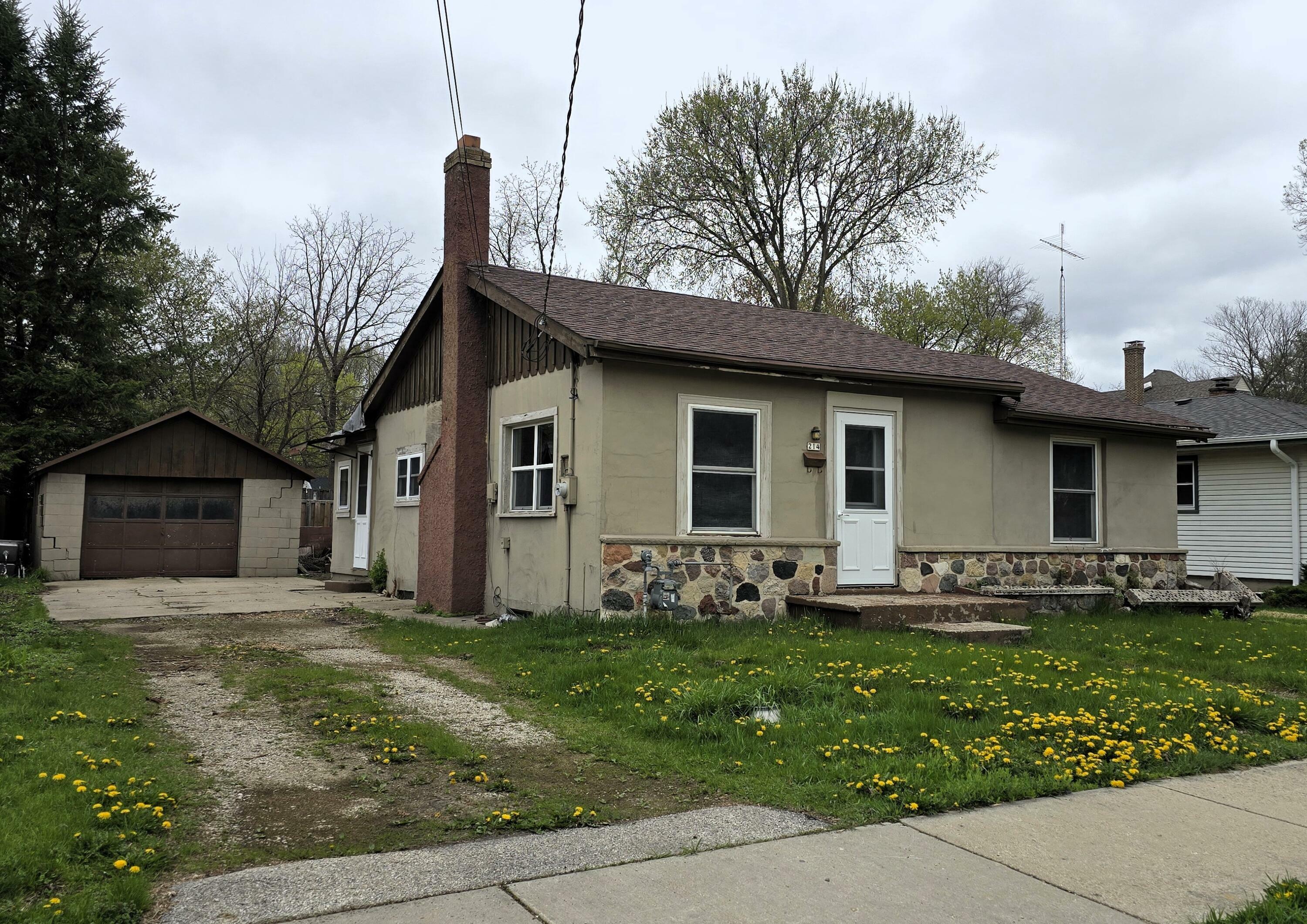 Property Photo: 214 E Jefferson St WI 53066