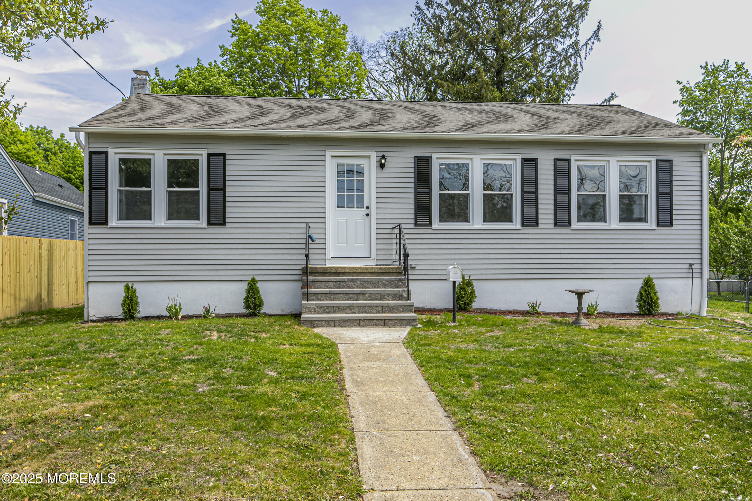 130 Mechanic Street  Hightstown NJ 08520 photo