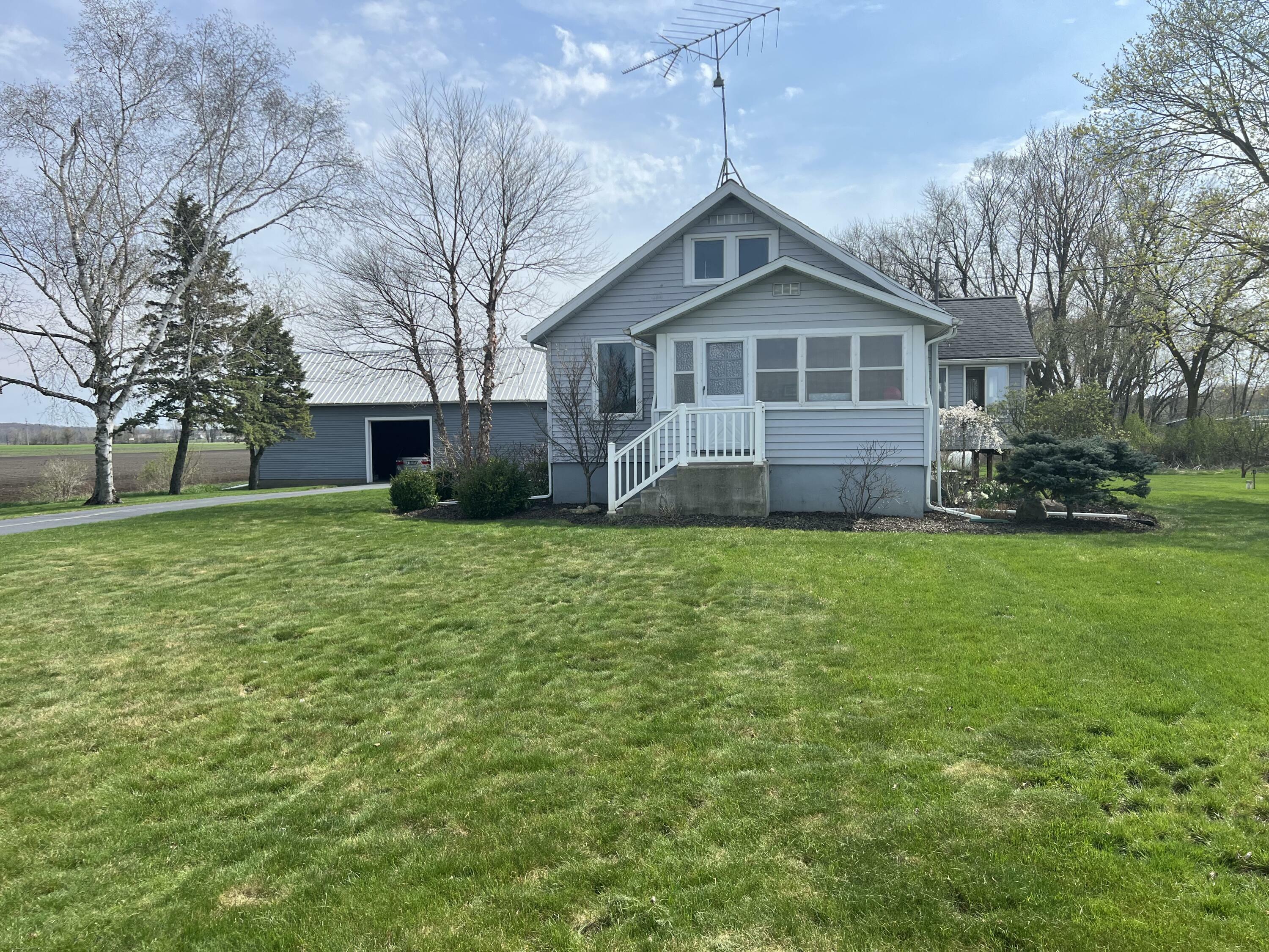Property Photo: 4614 E 120th Street MI 49327