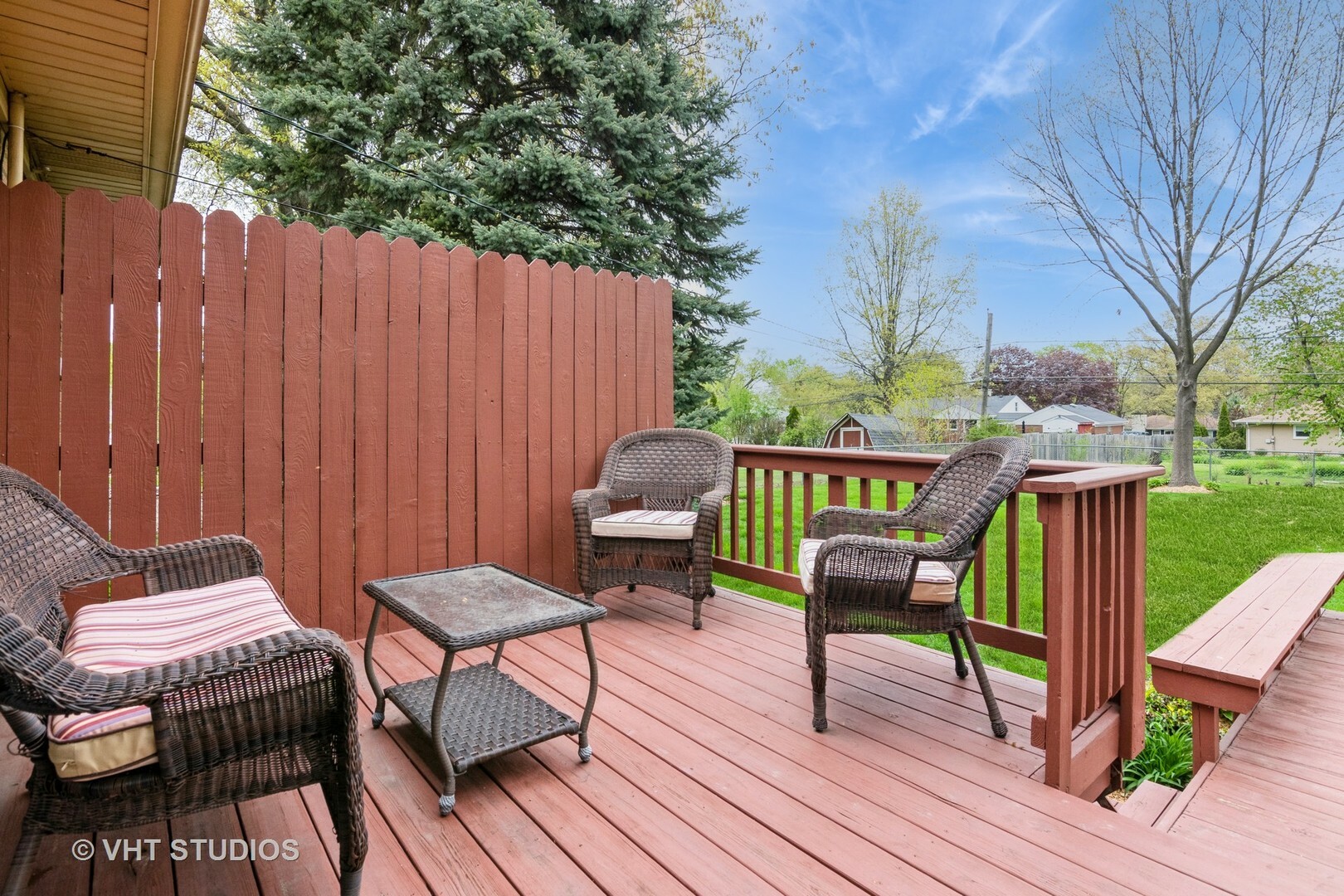 Property Photo: 2N305 Mildred Avenue IL 60137