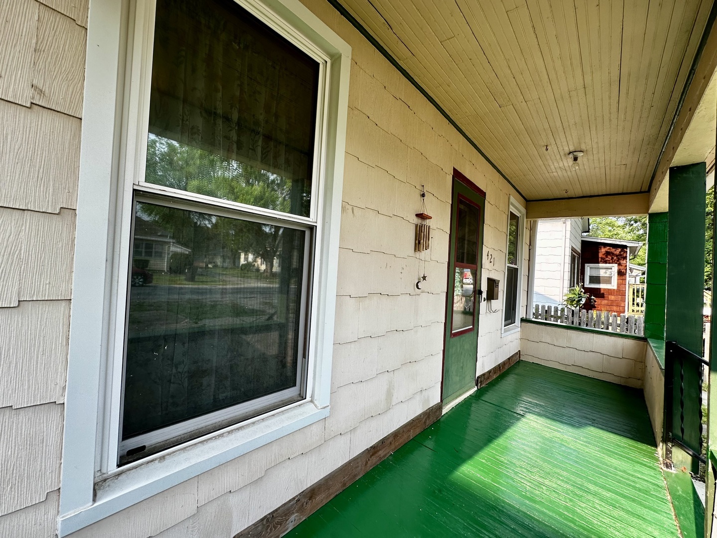 Property Photo: 421 W Adams Street IL 61727