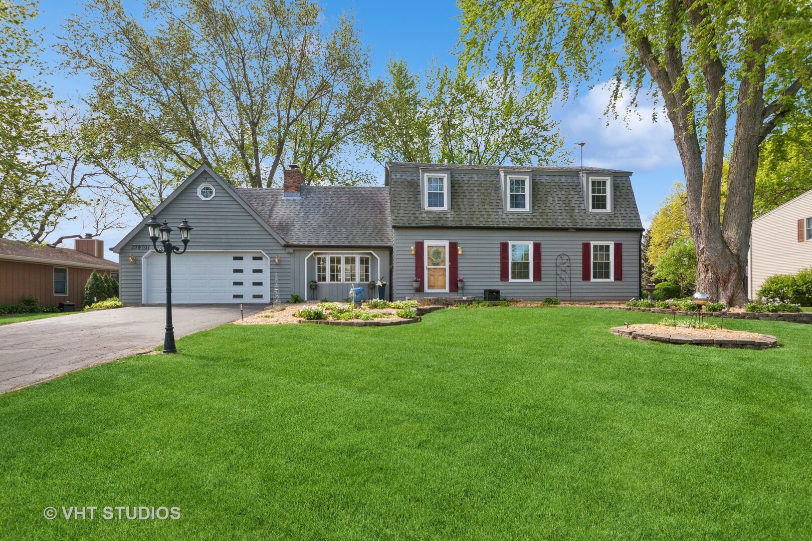 29W107 Lakeside Drive  Naperville IL 60564 photo