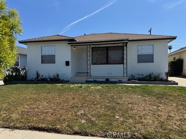 Property Photo:  1310 W 136th Street  CA 90222 
