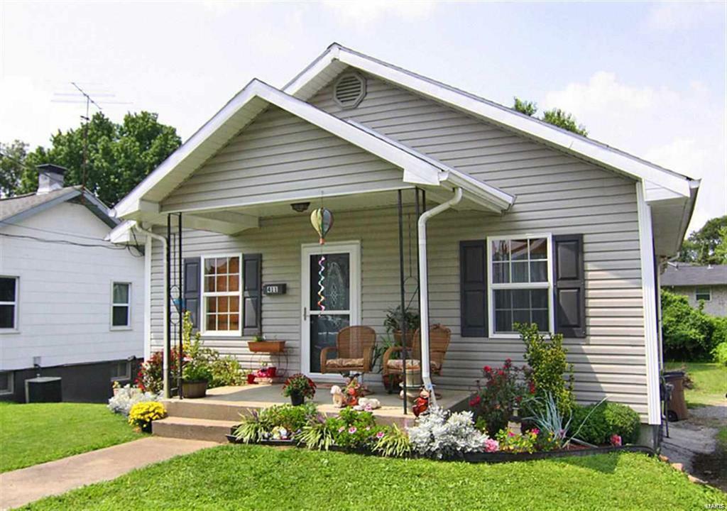 Property Photo:  411 Albert Street  MO 63703 