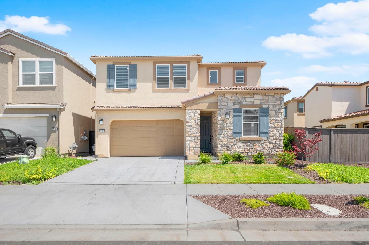 Property Photo:  5812 Harveston Way  CA 95835 