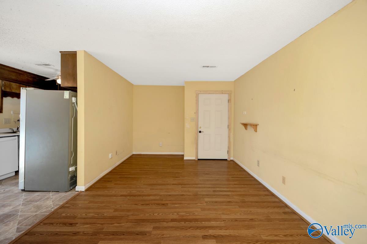 Property Photo: 2225 Golf Road SW 413 AL 35802