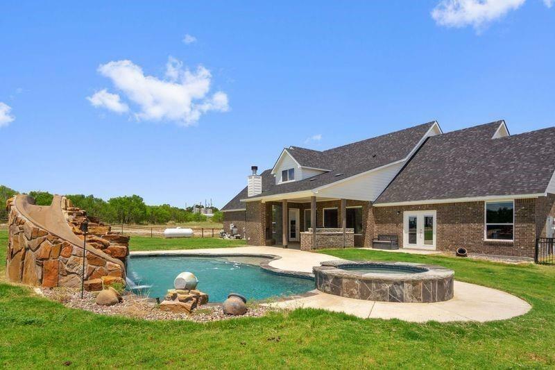 Property Photo:  2367 Advance Road  TX 76088 