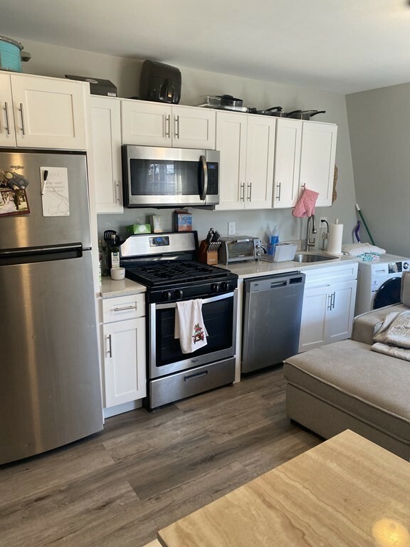 Property Photo: 397 K St 3 MA 02127