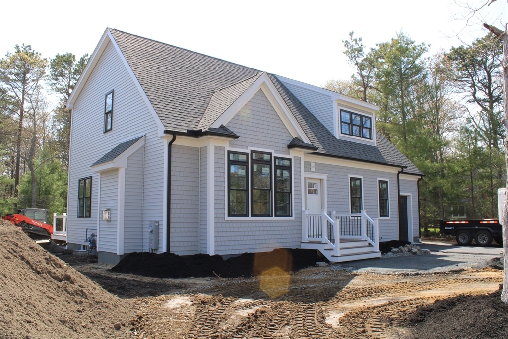 Property Photo:  33 Elain Ave  MA 02536 
