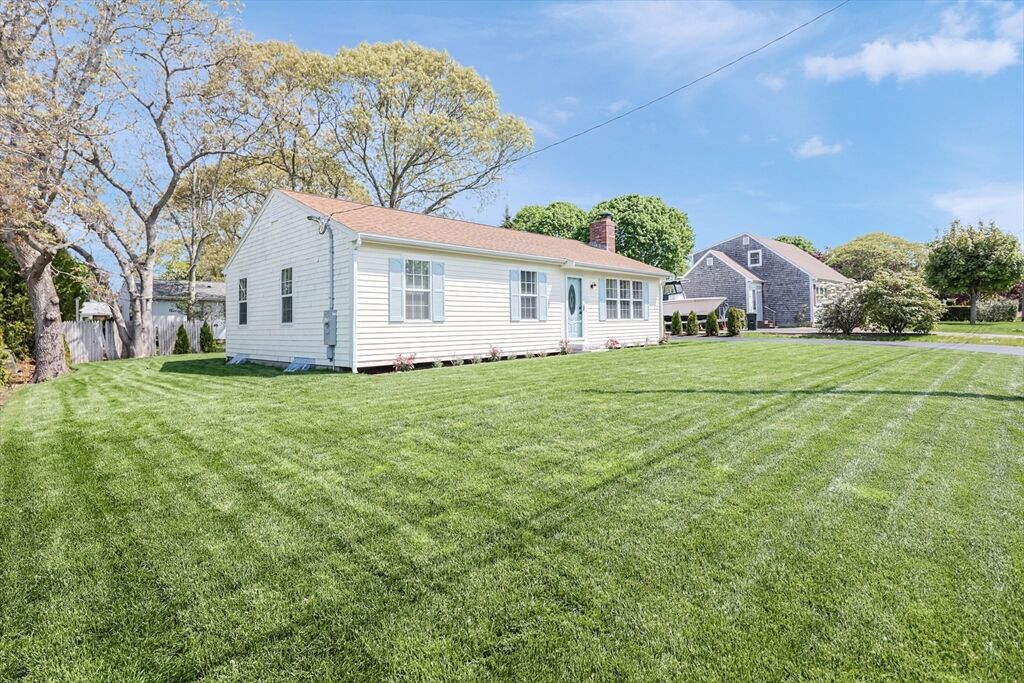 Property Photo:  20 Swallow Street  MA 02536 