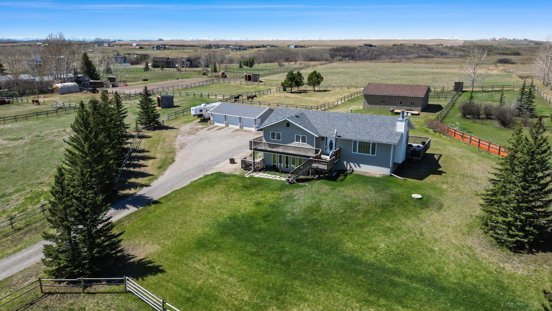 306023 92 Street E  Rural Foothills County AB T0L 0X0 photo