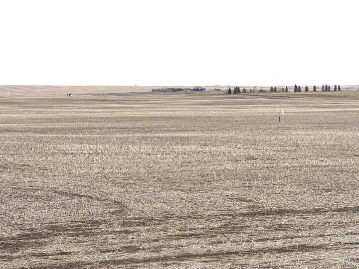 Photo de la propriété:  466 Ave E.  AB T0L 0J0