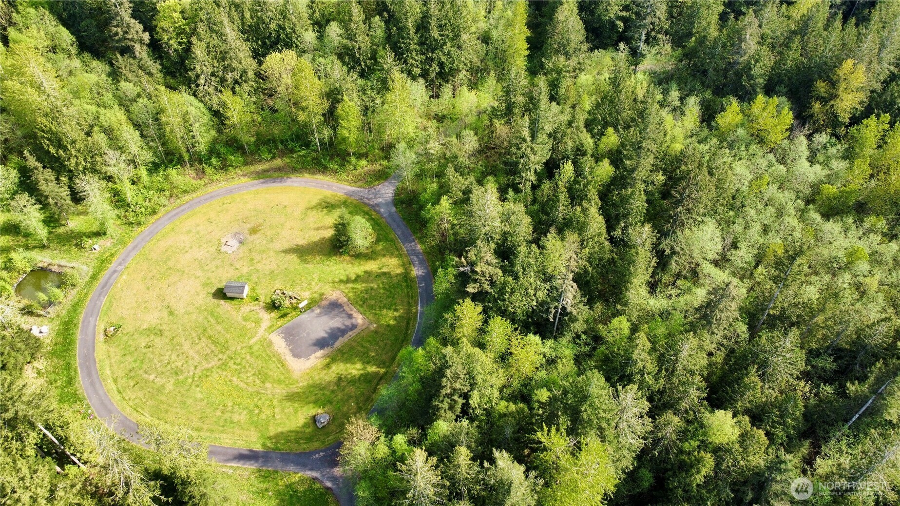 Property Photo: 9521 Red Mountain Lane WA 98266