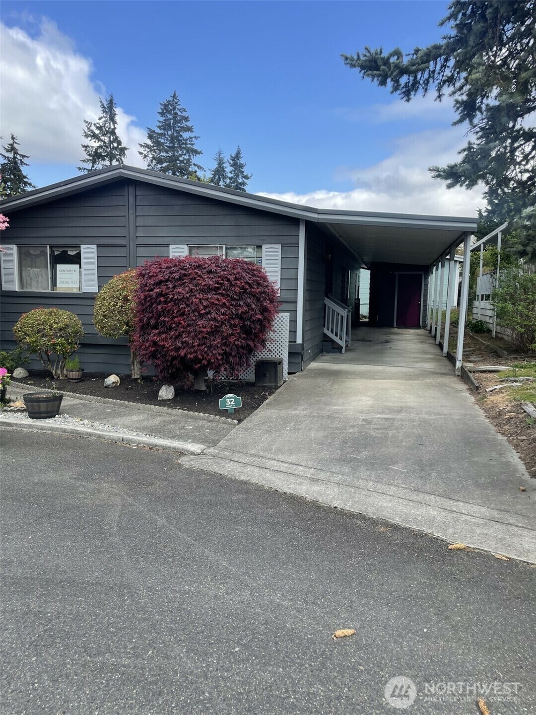 Property Photo: 2500 S 370th Street 32 WA 98003