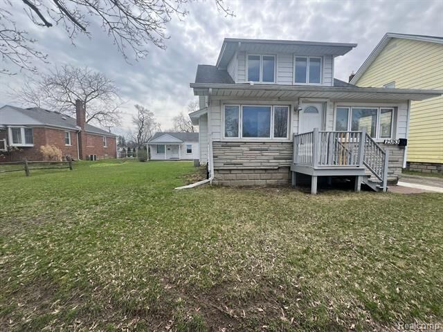 25763 Gibraltar Road  Flat Rock MI 48134 photo