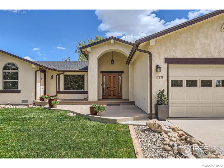 Property Photo:  1720 Chaparro Circle  CO 80513 